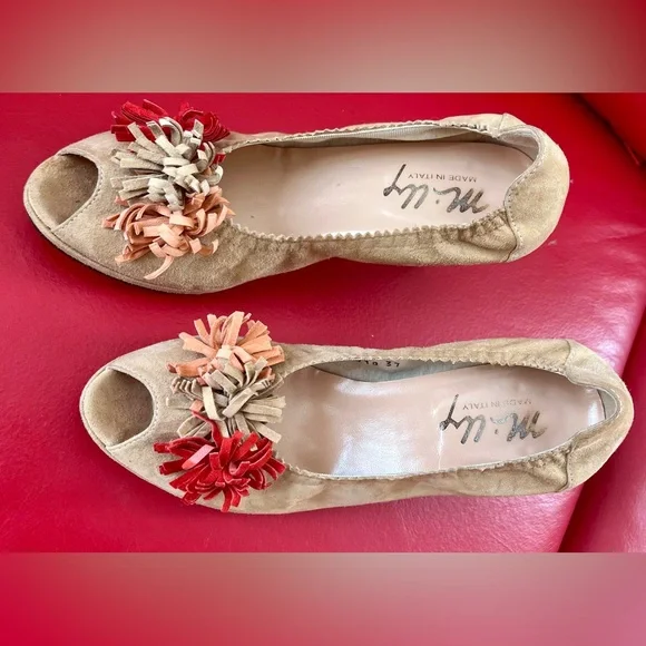 Milly Soft suede Sculptural Shape Pump Hand Made In Italy, Size 7 - Picture 2 of 9